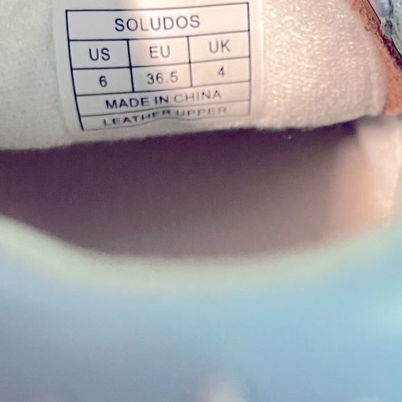 SOLUDOS Leather The Roma Sneakers - Picture 8 of 8